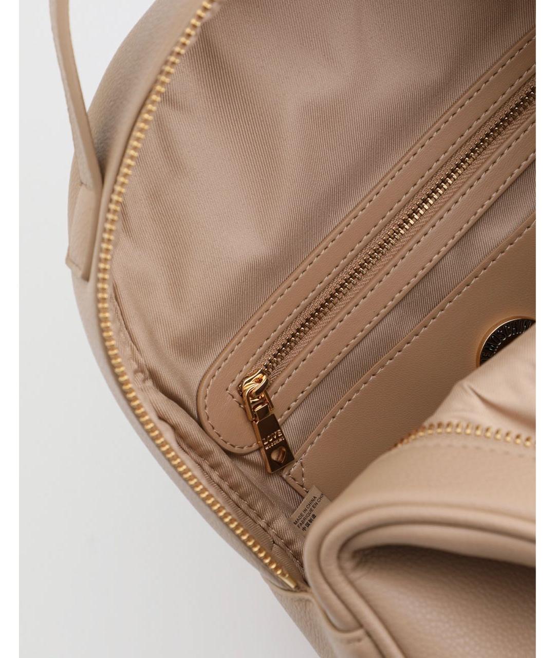 LOVE MOSCHINO Бежевый рюкзак из искусственной кожи, фото 3