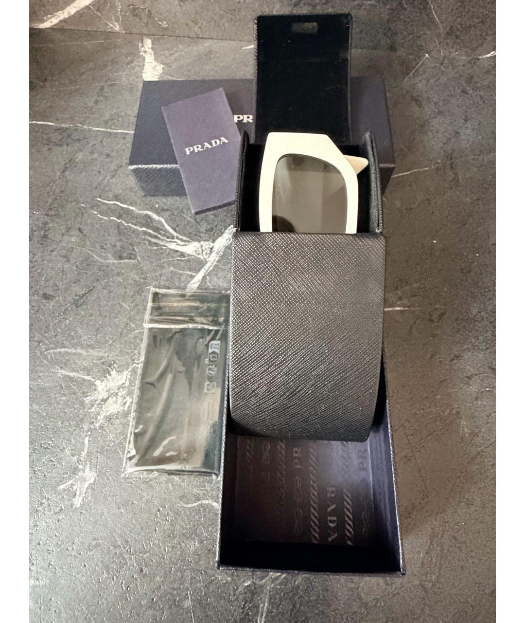 PRADA Белые пластиковые солнцезащитные очки, фото 5