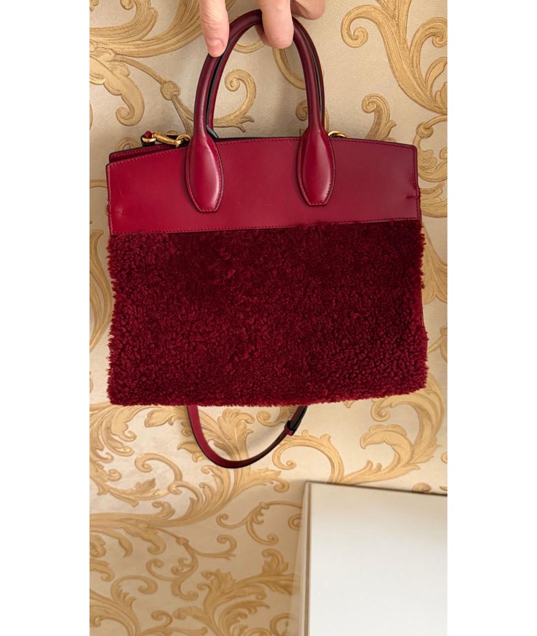 FERRAGAMO Бордовая кожаная сумка с короткими ручками, фото 3