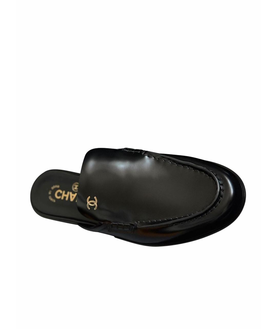 CHANEL Черные кожаные мюли, фото 1