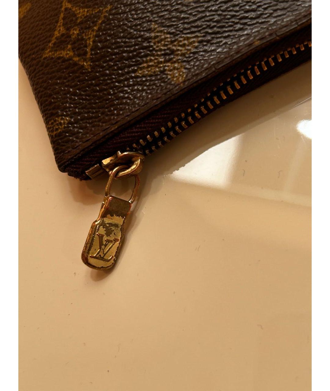 LOUIS VUITTON Коричневая ключница, фото 3