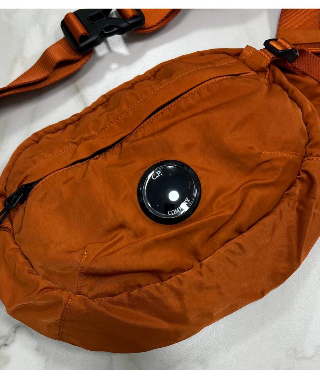 CP COMPANY Оранжевая тканевая сумка на плечо, фото 2