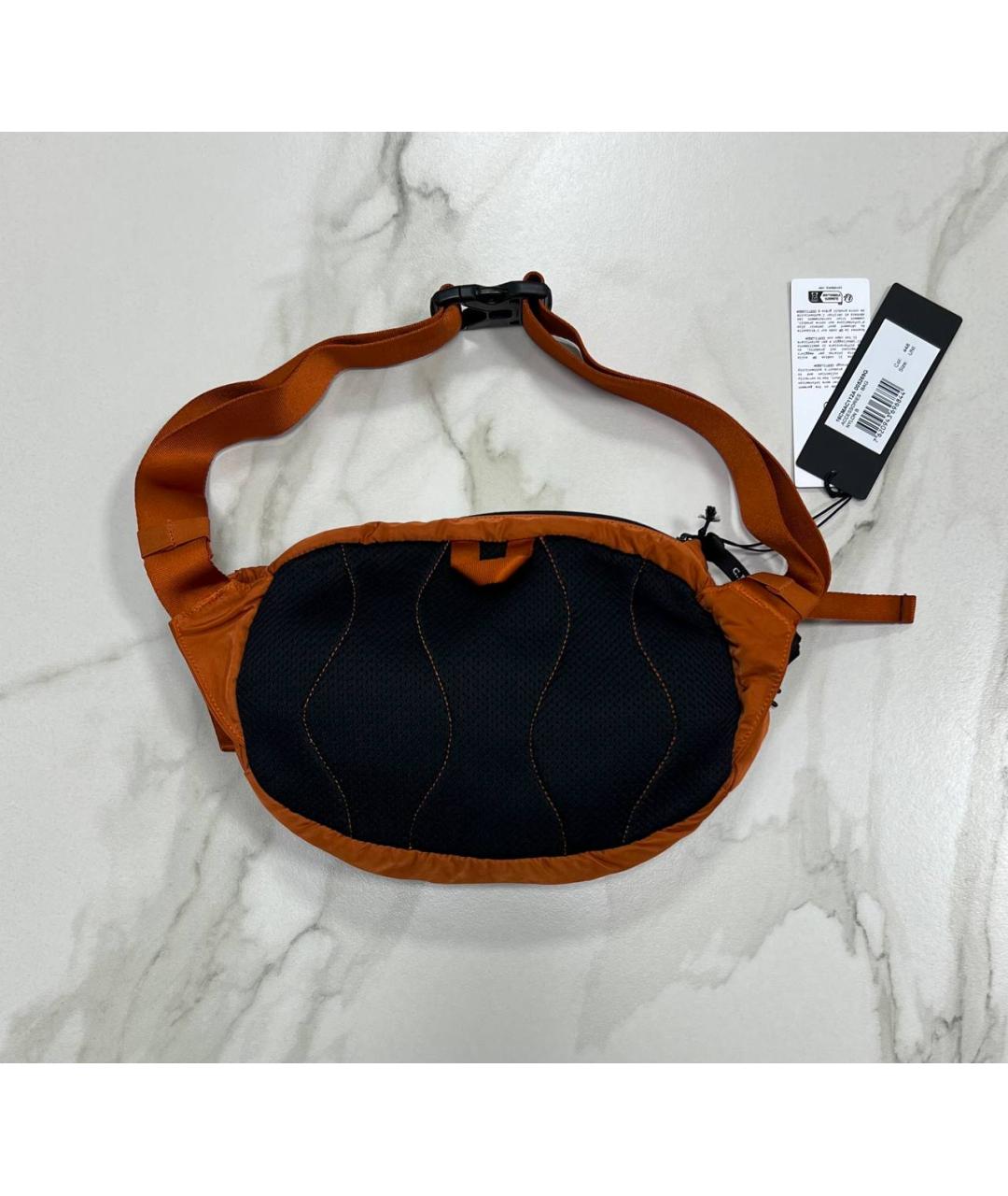 CP COMPANY Оранжевая тканевая сумка на плечо, фото 4