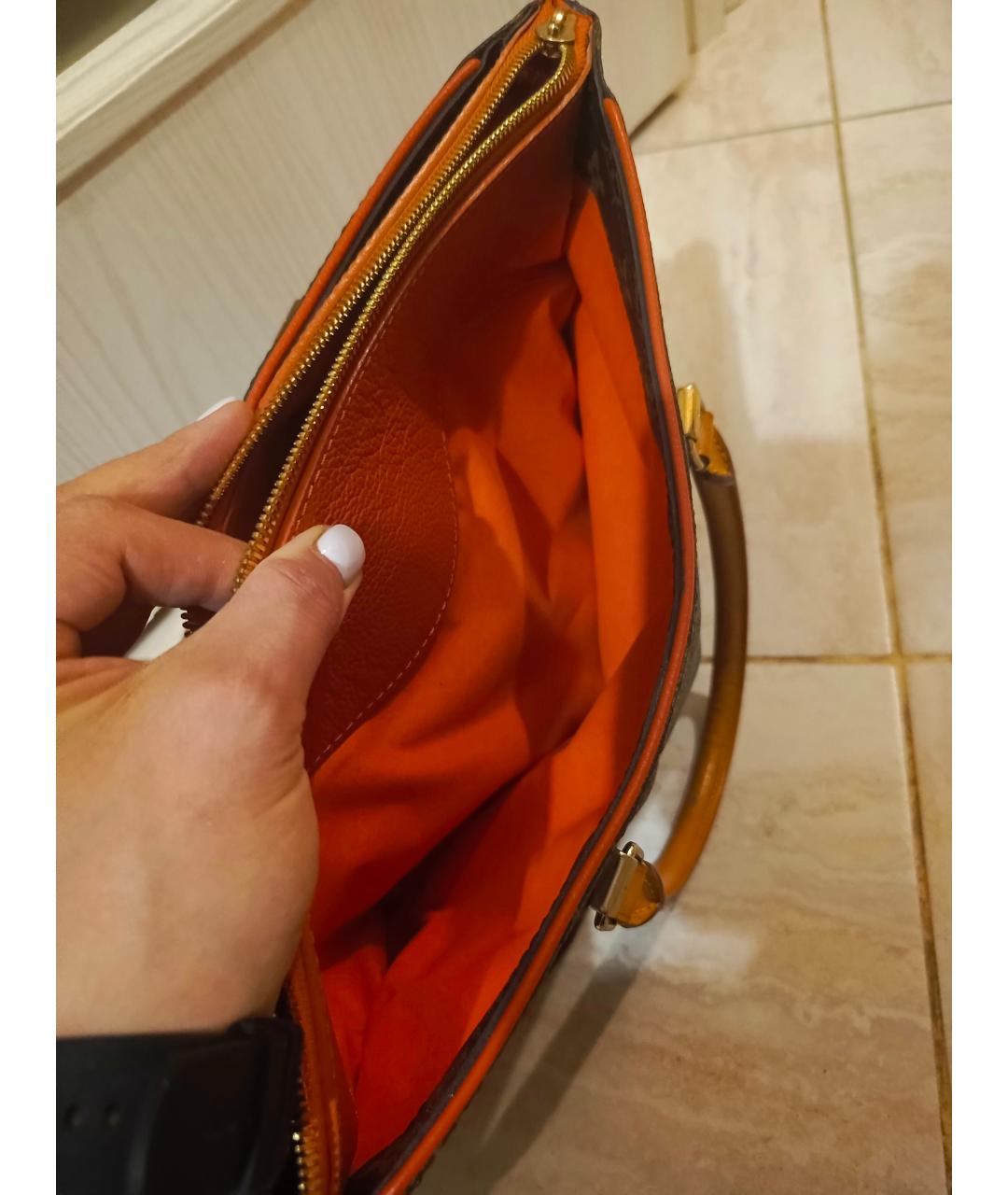 LOUIS VUITTON Коричневая бархатная сумка с короткими ручками, фото 4