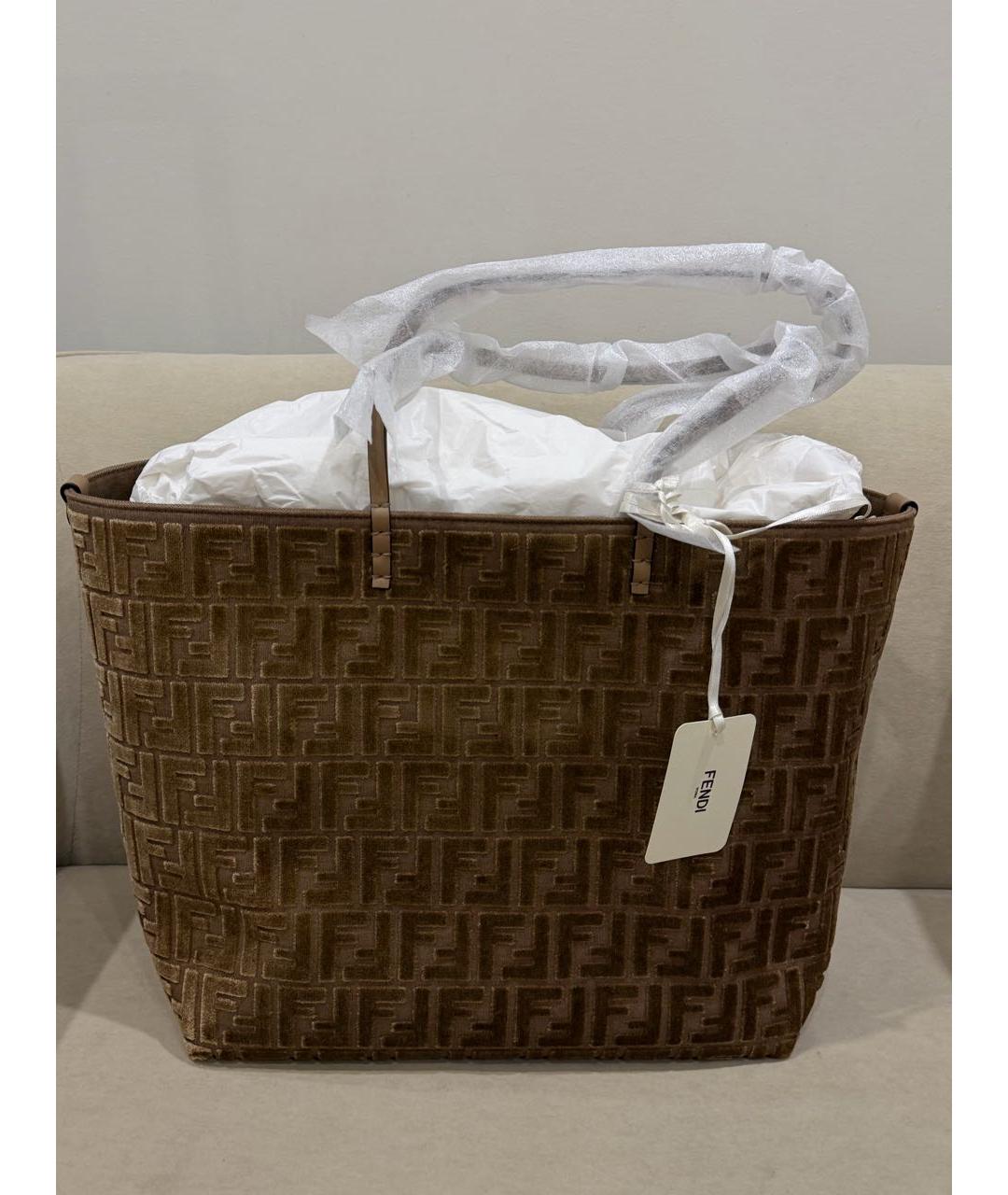 FENDI Коричневая сумка с короткими ручками, фото 5