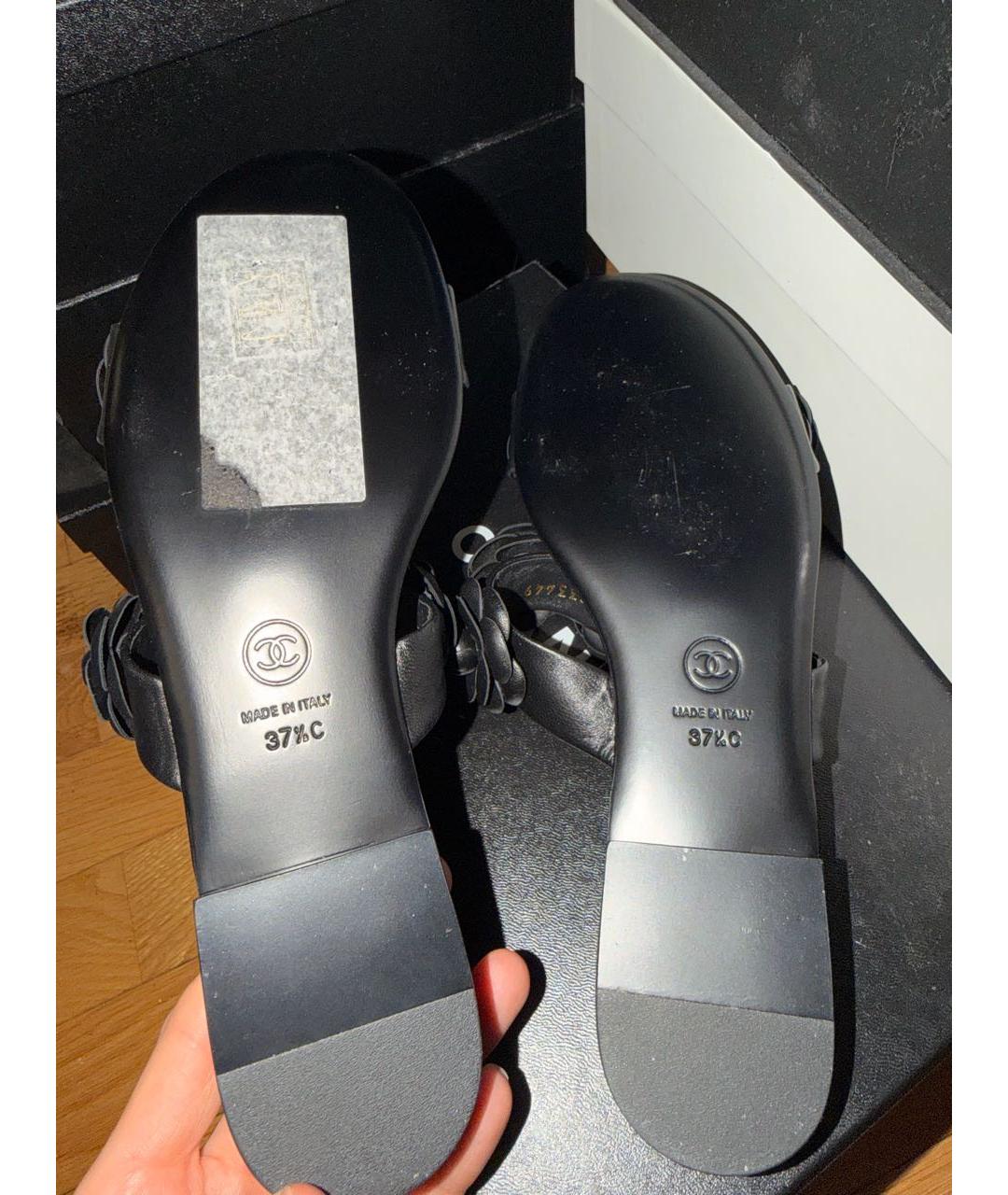 CHANEL Черные кожаные шлепанцы, фото 4