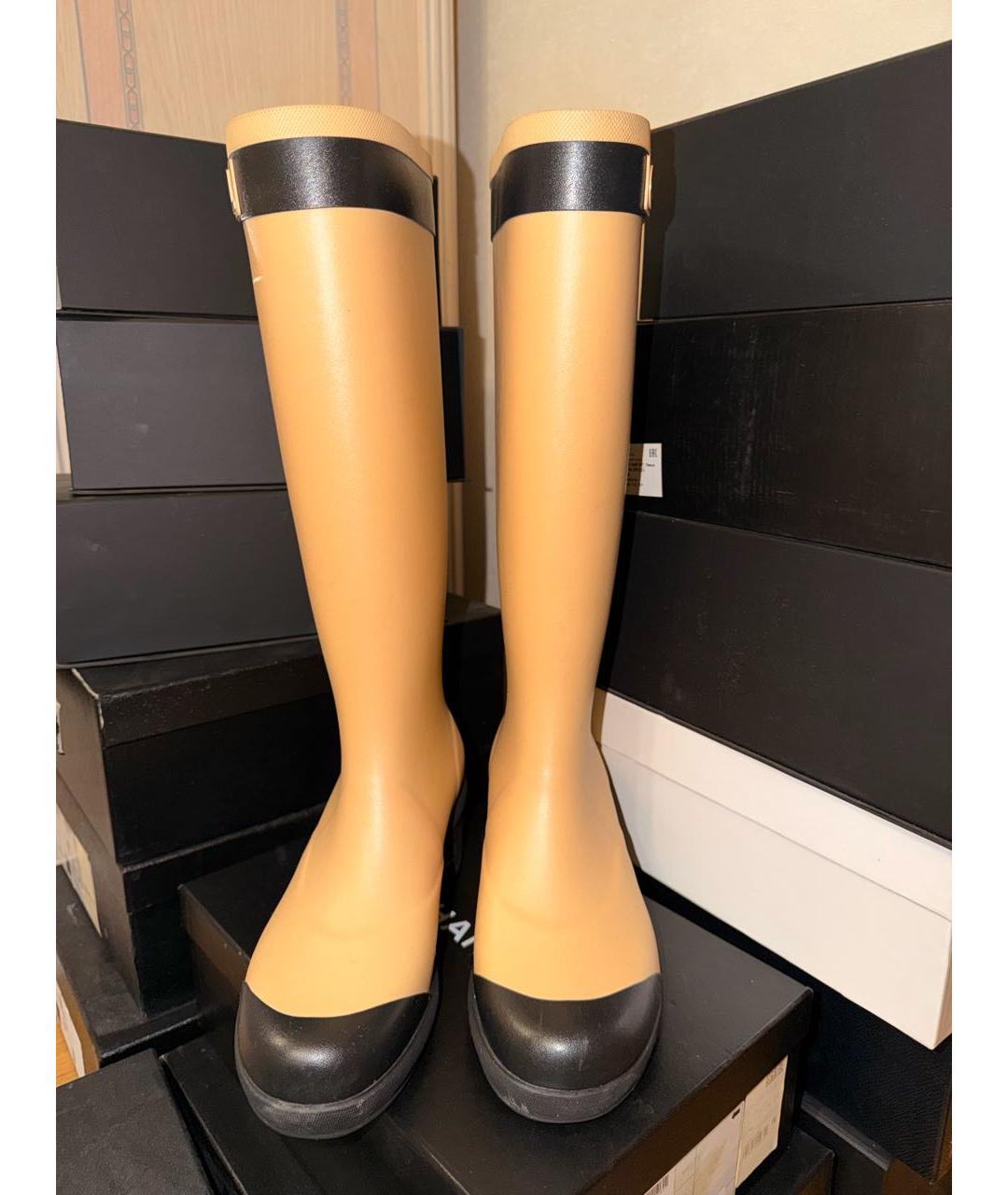 CHANEL Бежевые резиновые сапоги, фото 2