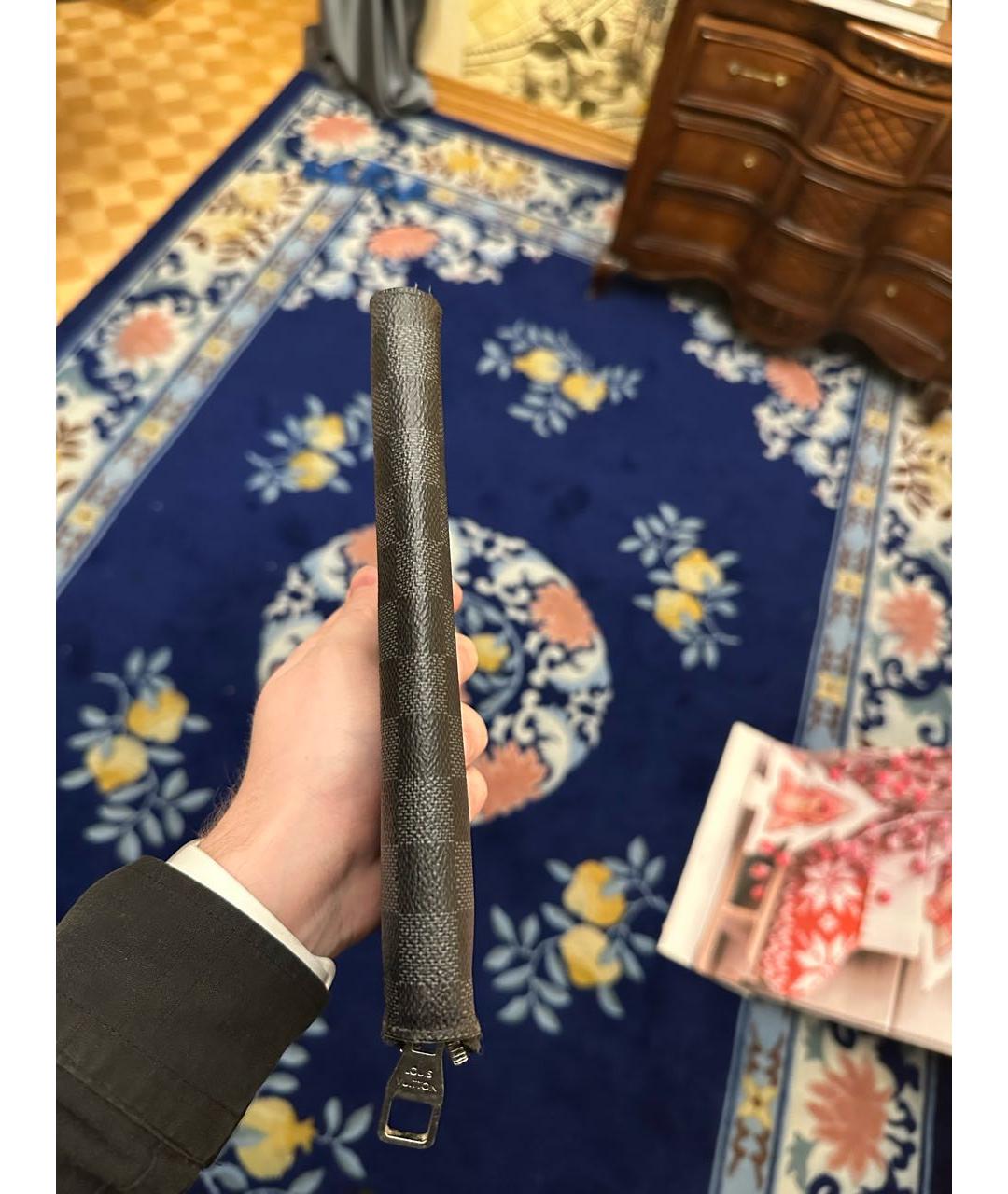 LOUIS VUITTON Антрацитовый кошелек, фото 2