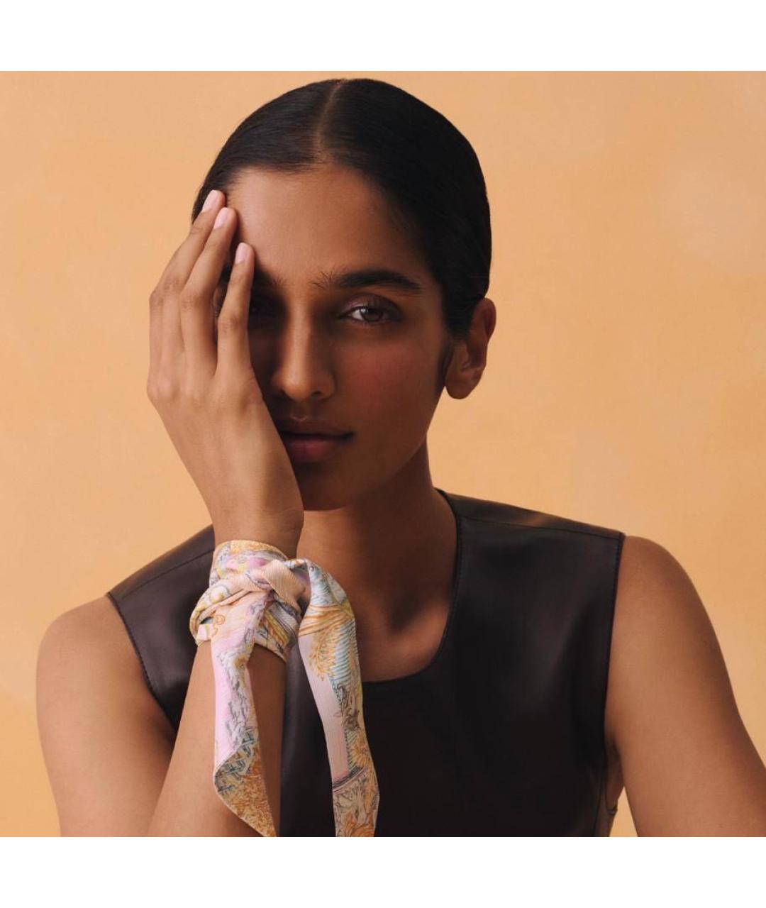 HERMES Розовый шелковый платок, фото 3