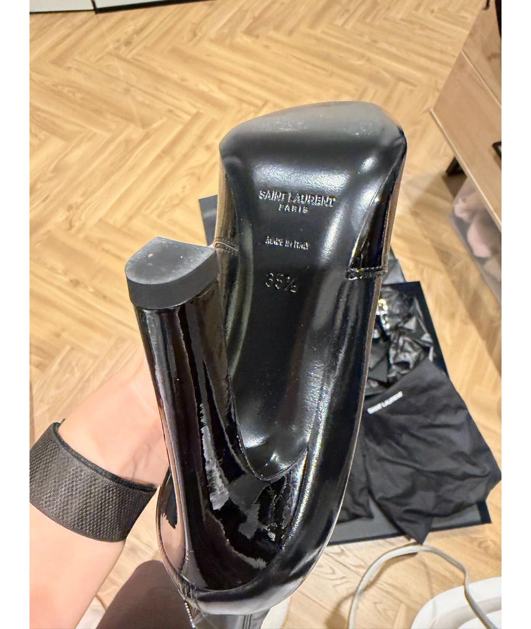 SAINT LAURENT Черные сапоги из лакированной кожи, фото 4