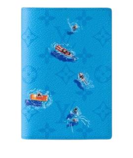 LOUIS VUITTON Обложка/футляр