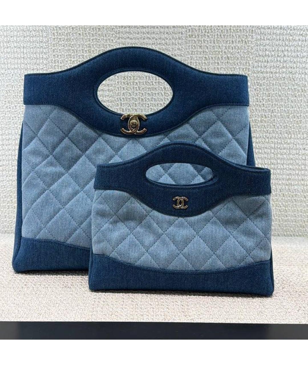 CHANEL Голубая деним сумка с короткими ручками, фото 3