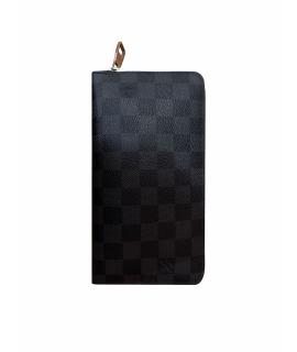 LOUIS VUITTON Кошелек