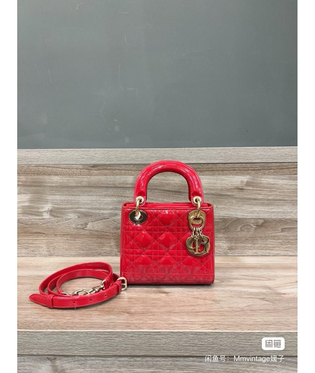 CHRISTIAN DIOR Красная сумка с короткими ручками из лакированной кожи, фото 3