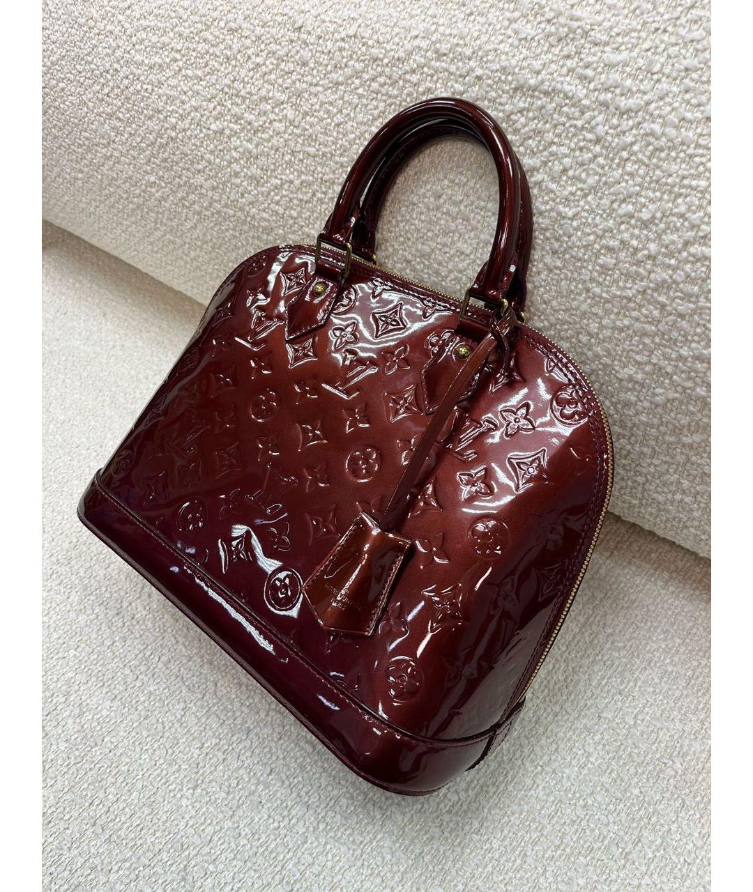 LOUIS VUITTON Бордовая сумка с короткими ручками из лакированной кожи, фото 5