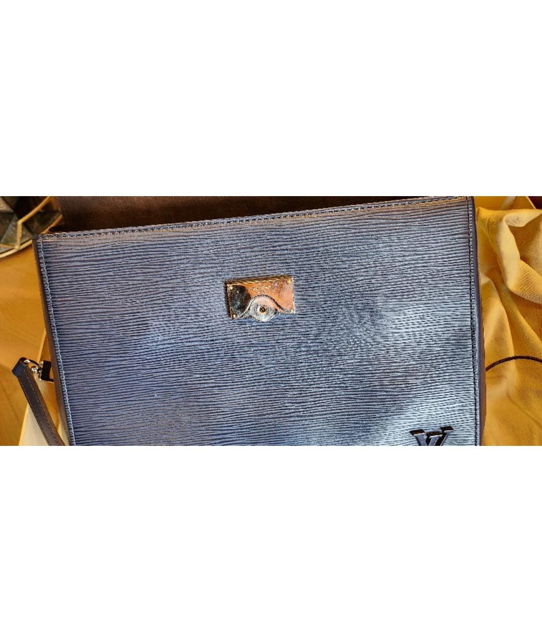 LOUIS VUITTON Темно-синяя кожаная сумка с короткими ручками, фото 7