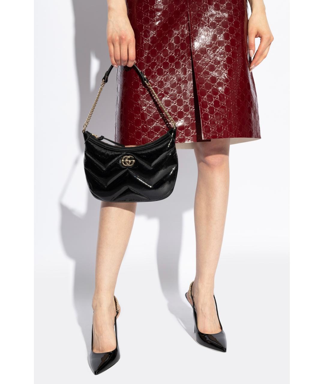 GUCCI Черная сумка с короткими ручками из лакированной кожи, фото 3