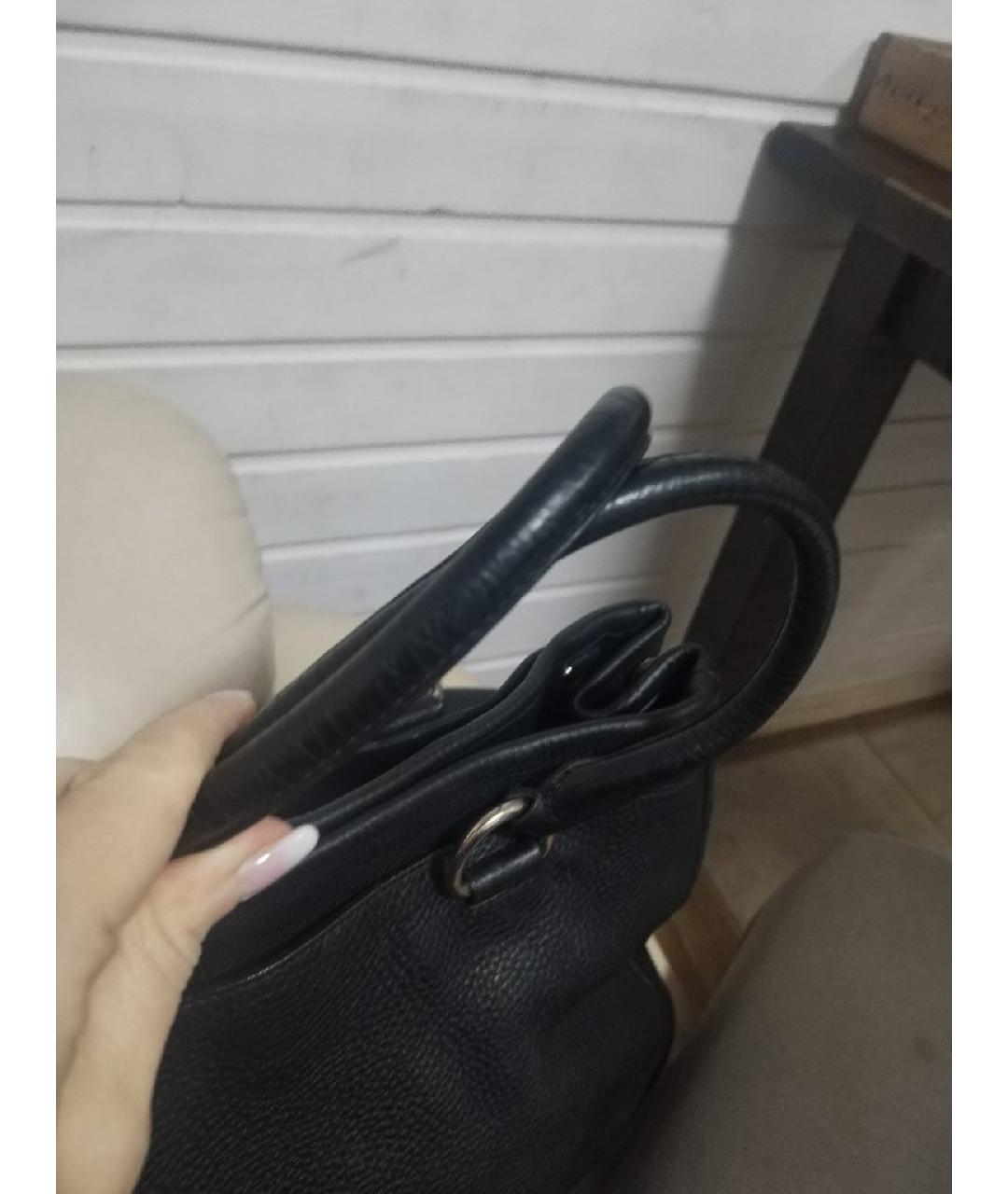 PRADA Черная кожаная сумка через плечо, фото 4