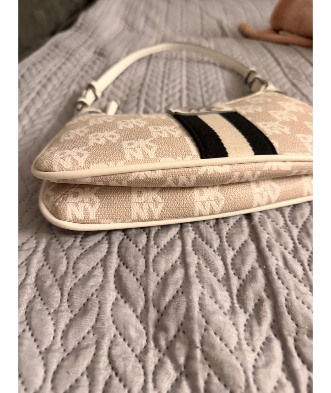 DKNY Белая сумка с короткими ручками, фото 3