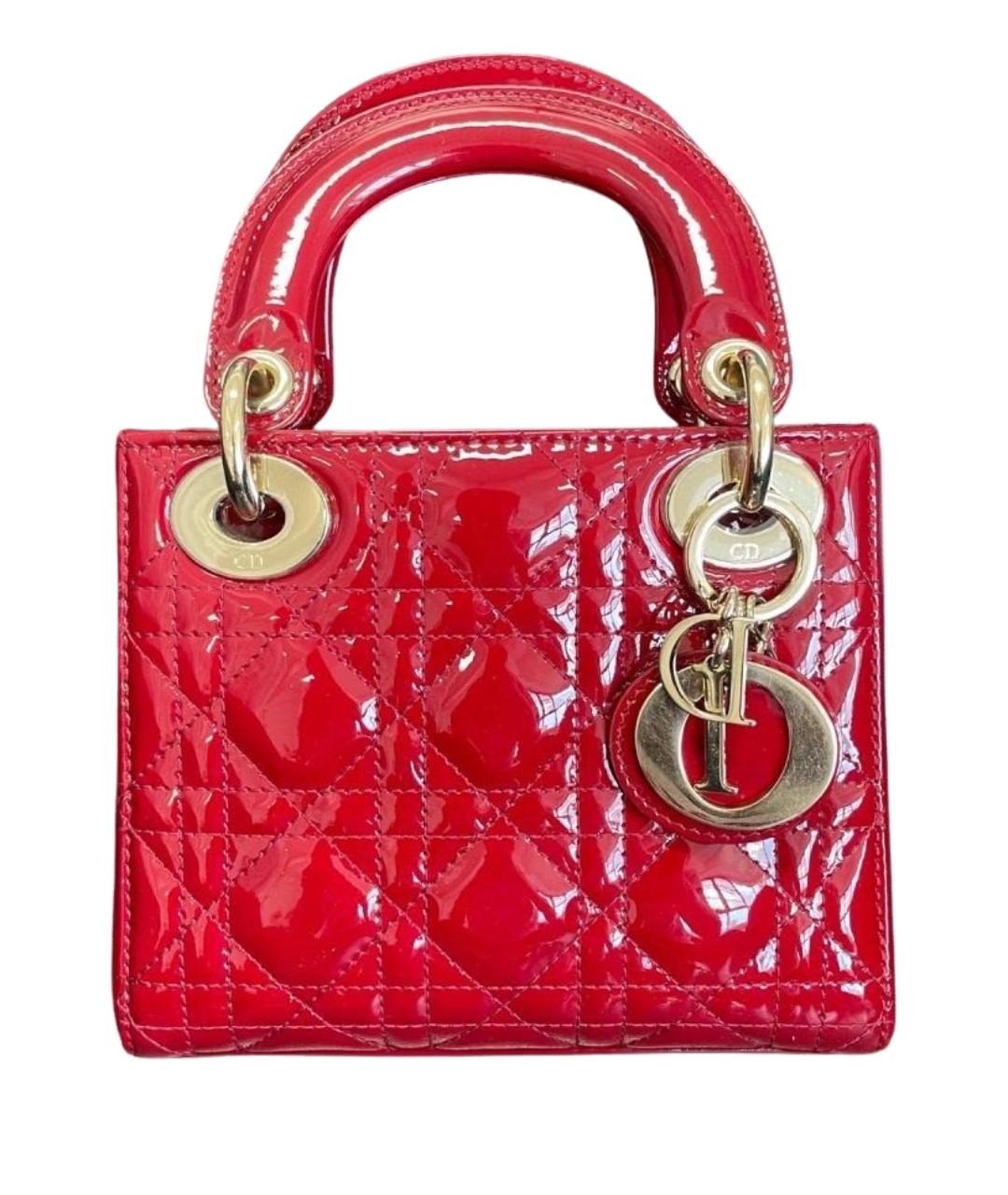 CHRISTIAN DIOR Красная сумка с короткими ручками из лакированной кожи, фото 1