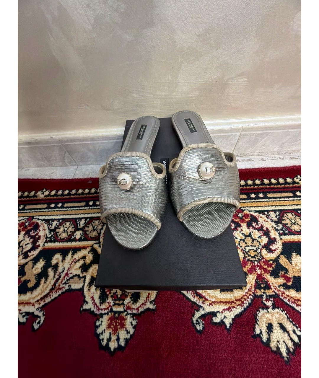 DOLCE&GABBANA Серебряные кожаные шлепанцы, фото 2