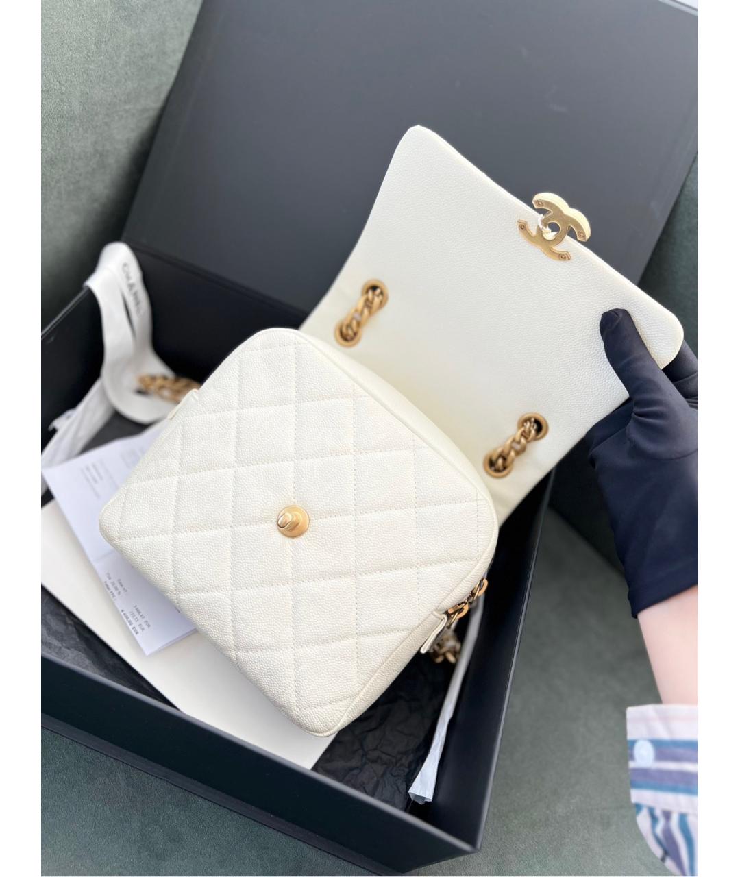 CHANEL Белый кожаный рюкзак, фото 6