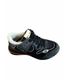 GUCCI Низкие кроссовки / кеды