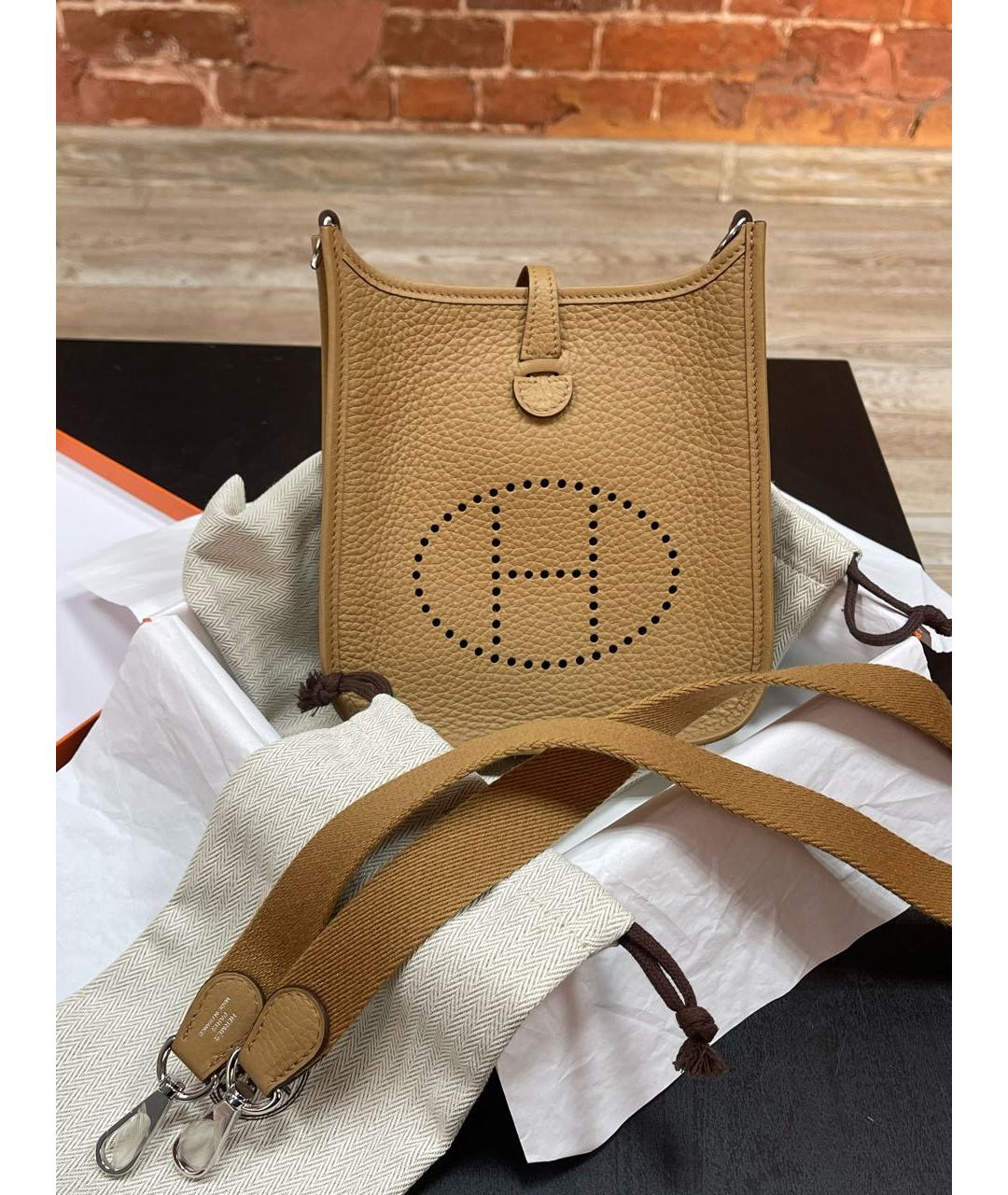 HERMES Бежевая кожаная сумка через плечо, фото 5