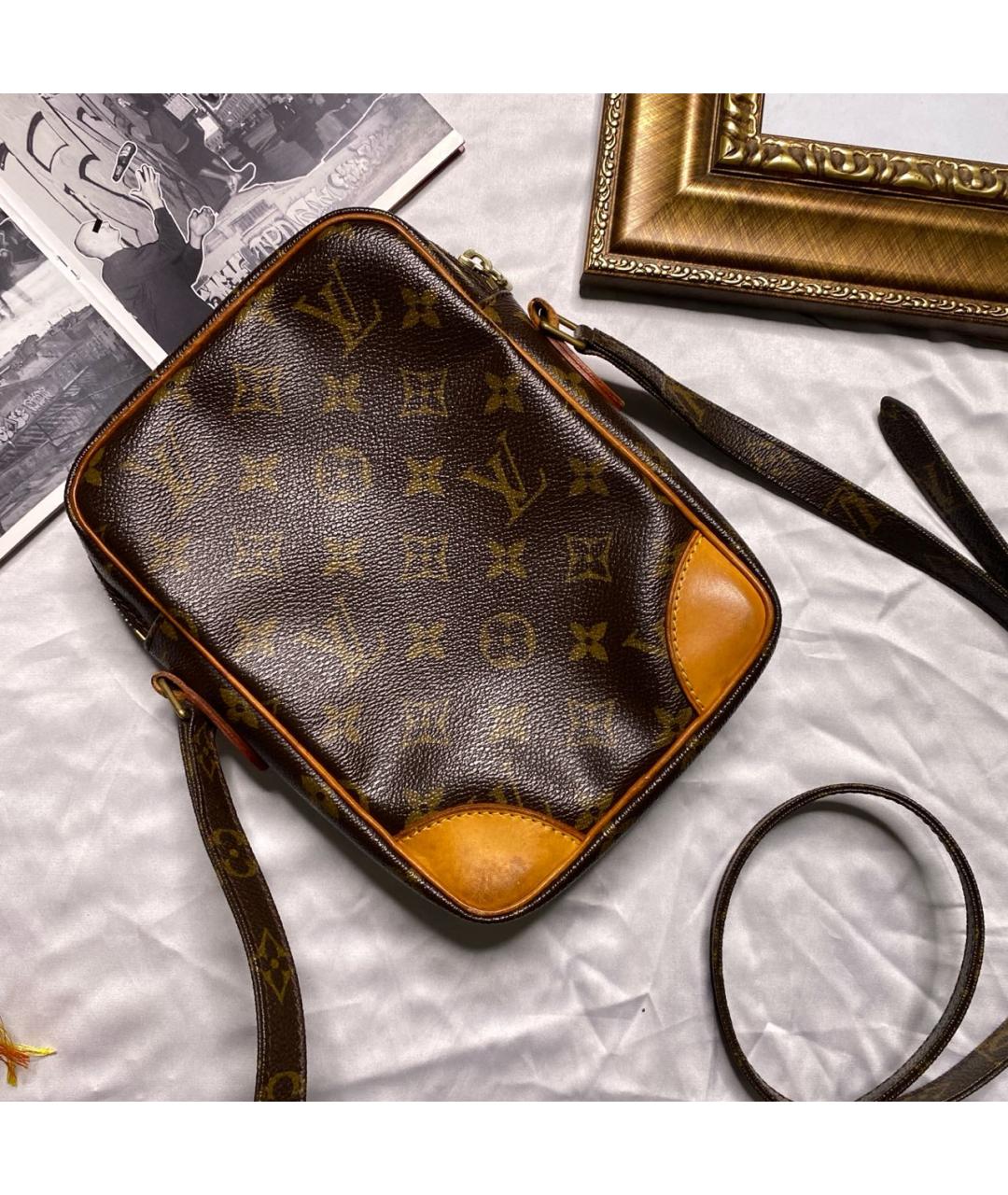 LOUIS VUITTON Коричневая сумка на плечо, фото 4