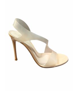 GIANVITO ROSSI Босоножки