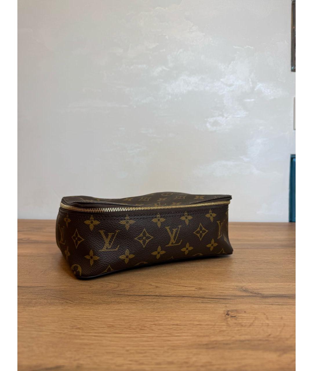 LOUIS VUITTON Коричневая косметичка, фото 9