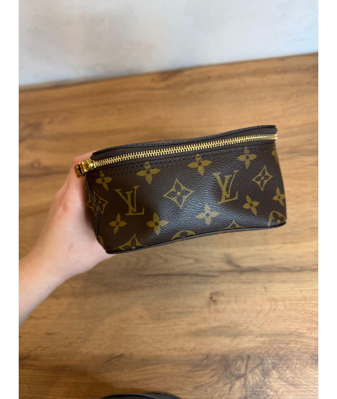 LOUIS VUITTON Коричневая косметичка, фото 2