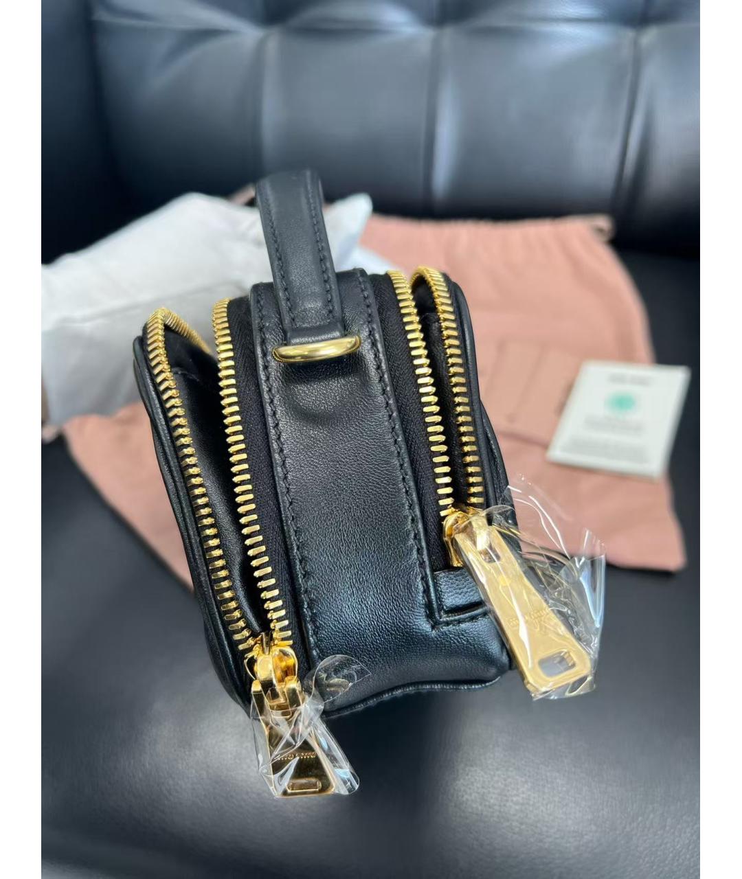 MIU MIU Черная кожаная сумка с короткими ручками, фото 4