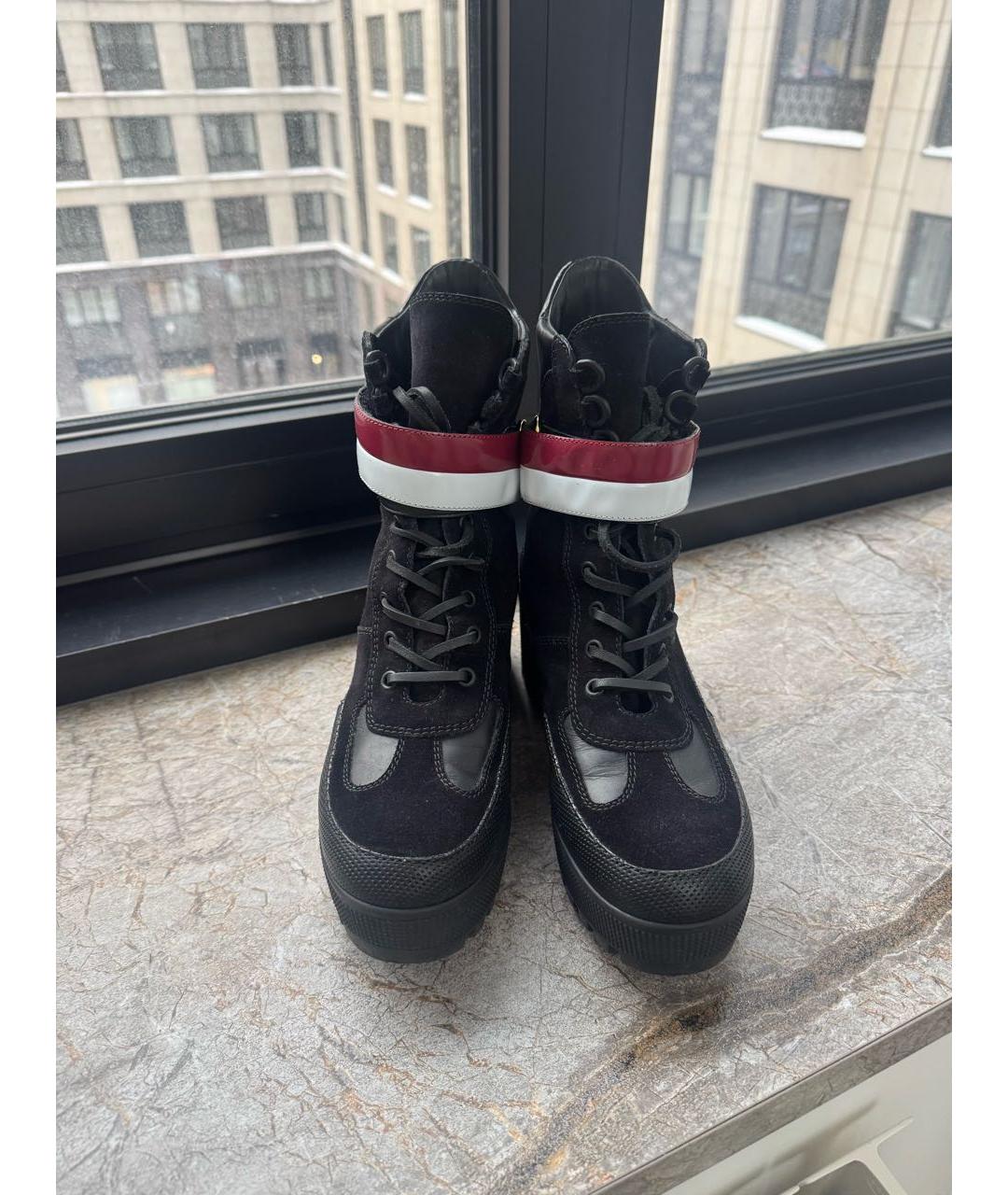 LOUIS VUITTON Черные замшевые ботинки, фото 2