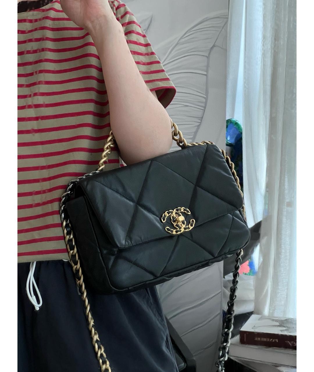 CHANEL Черная кожаная сумка через плечо, фото 8