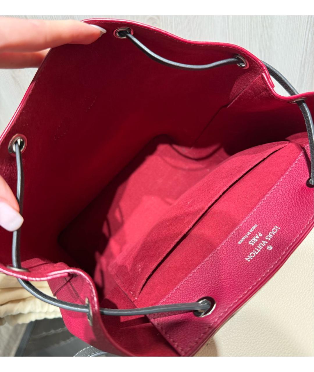 LOUIS VUITTON Красный кожаный рюкзак, фото 7