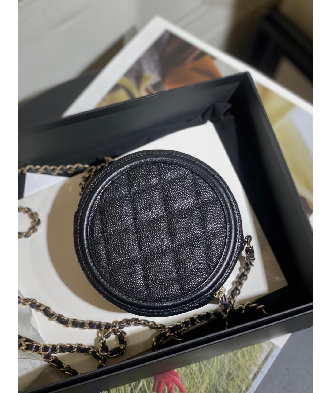 CHANEL Черная кожаная сумка через плечо, фото 2