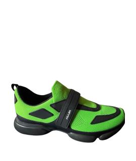 PRADA Низкие кроссовки / кеды