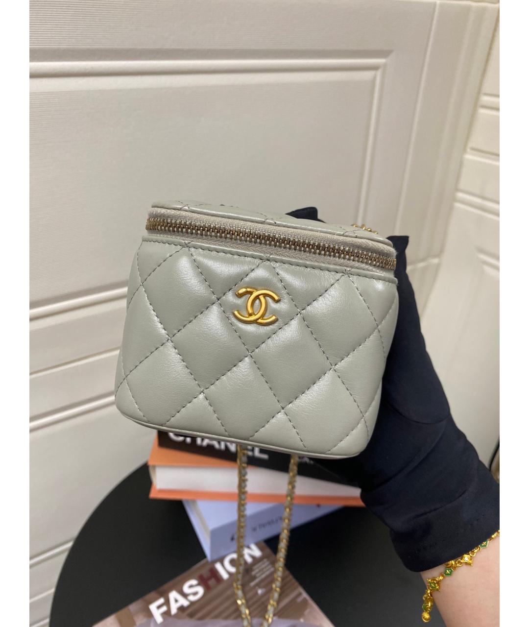 CHANEL Серая кожаная сумка через плечо, фото 2