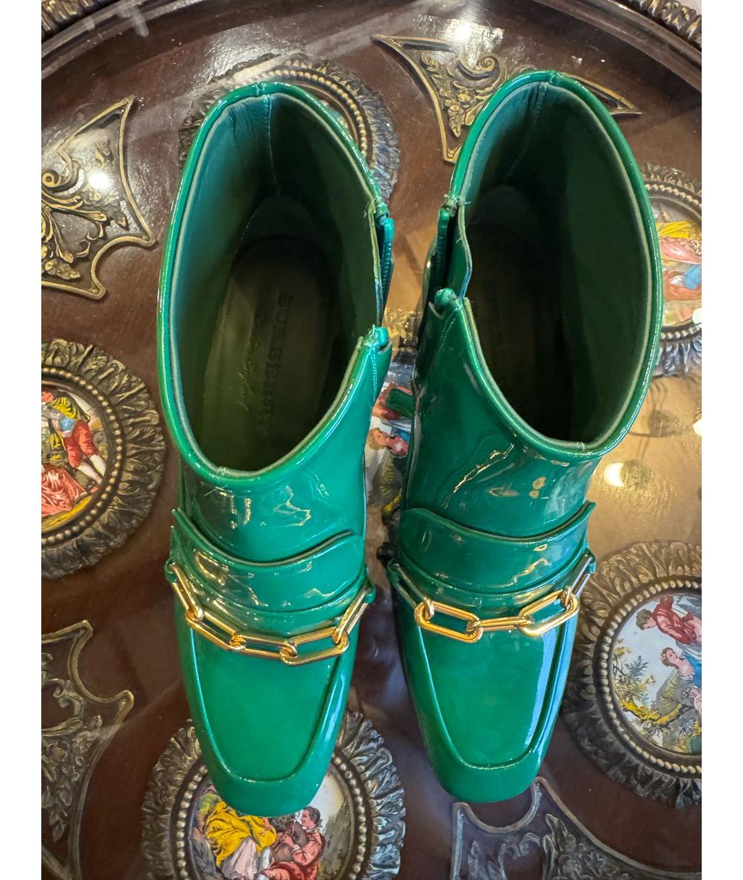 BURBERRY Зеленые ботильоны из лакированной кожи, фото 3