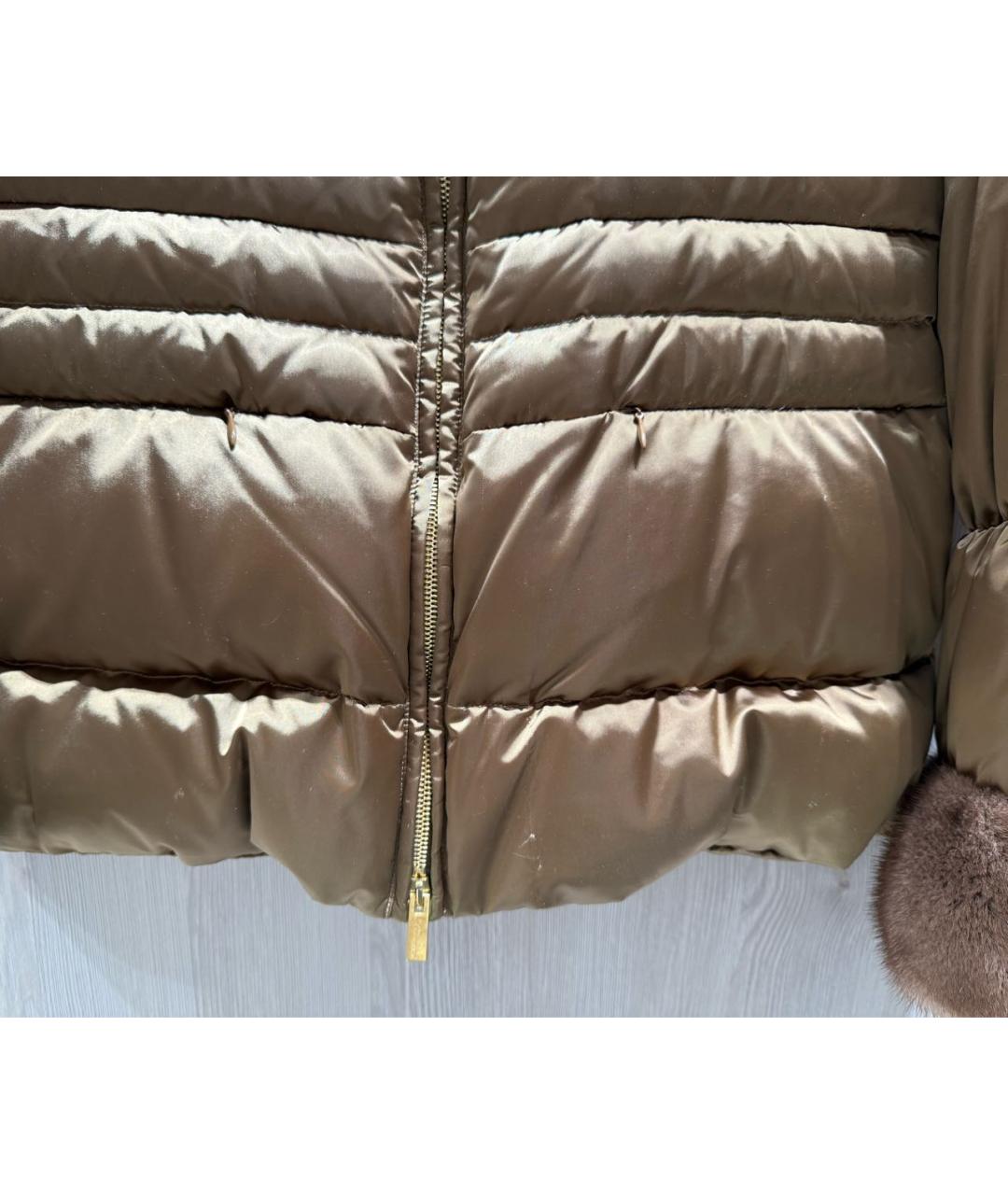 BLUMARINE Золотой пуховик, фото 4