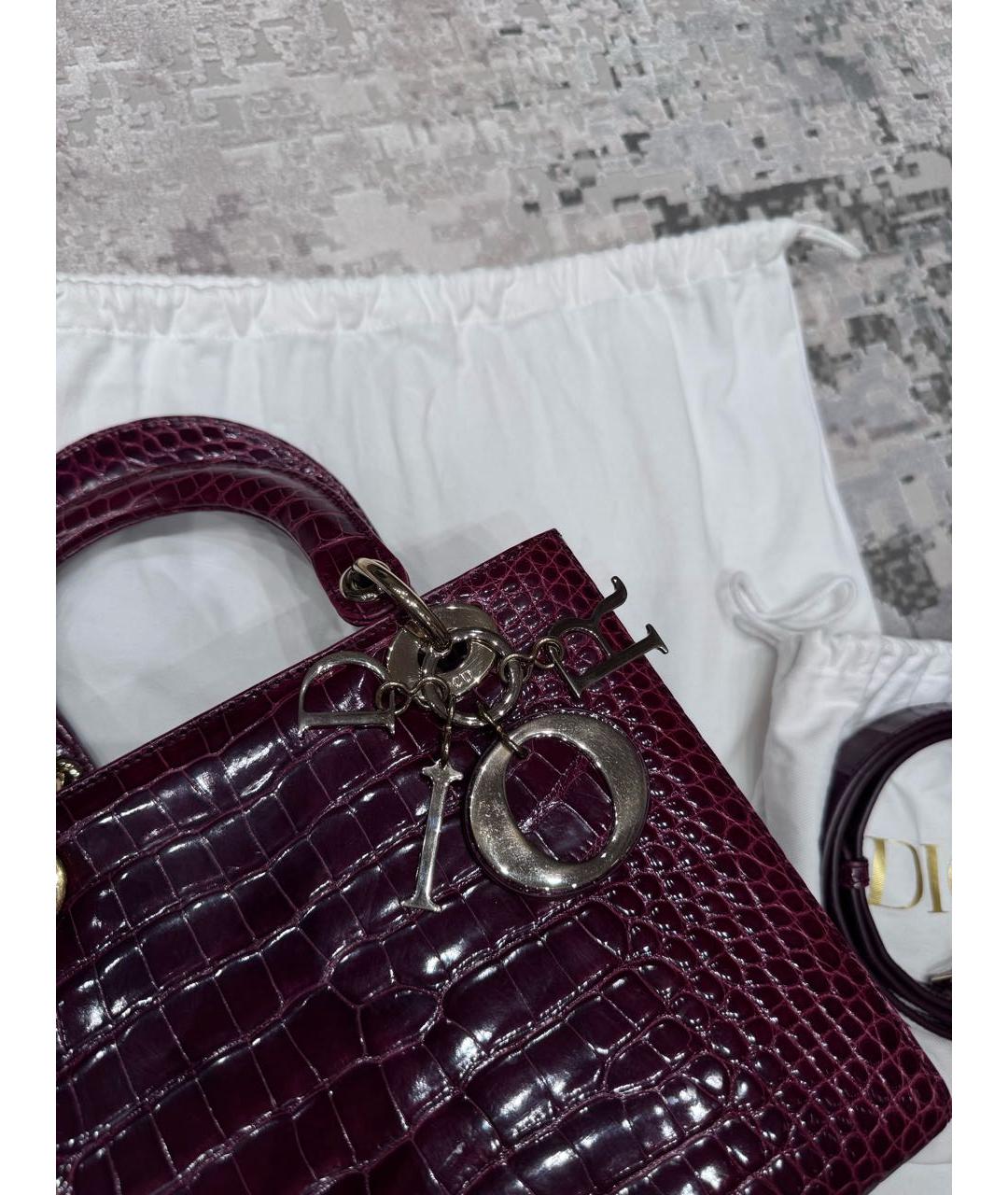 CHRISTIAN DIOR Бордовая сумка с короткими ручками из экзотической кожи, фото 3