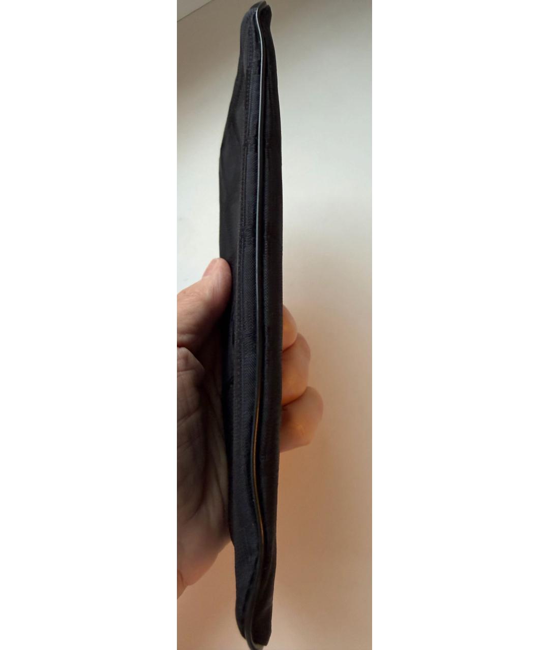 CHANEL Черная тканевая косметичка, фото 8