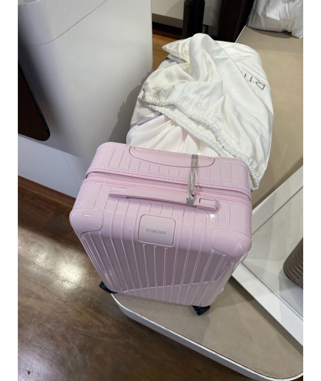 Rimowa Розовый чемодан, фото 5