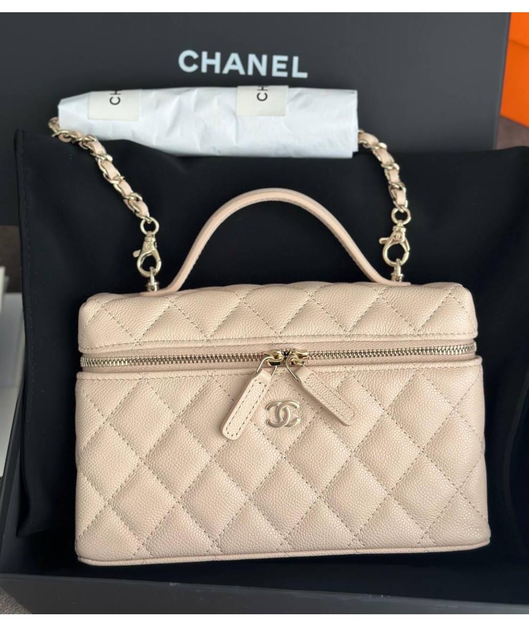 CHANEL Бежевая кожаная сумка с короткими ручками, фото 2