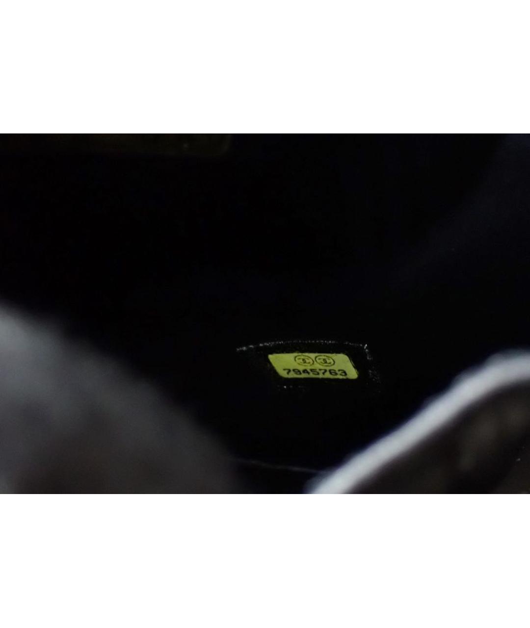 CHANEL Черная кожаная косметичка, фото 8