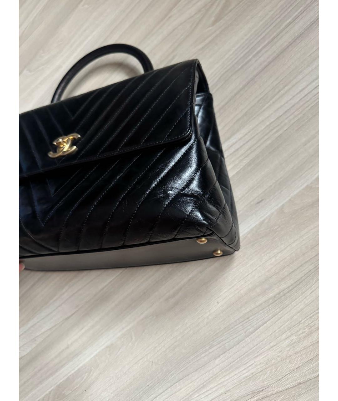 CHANEL Черная кожаная сумка с короткими ручками, фото 4