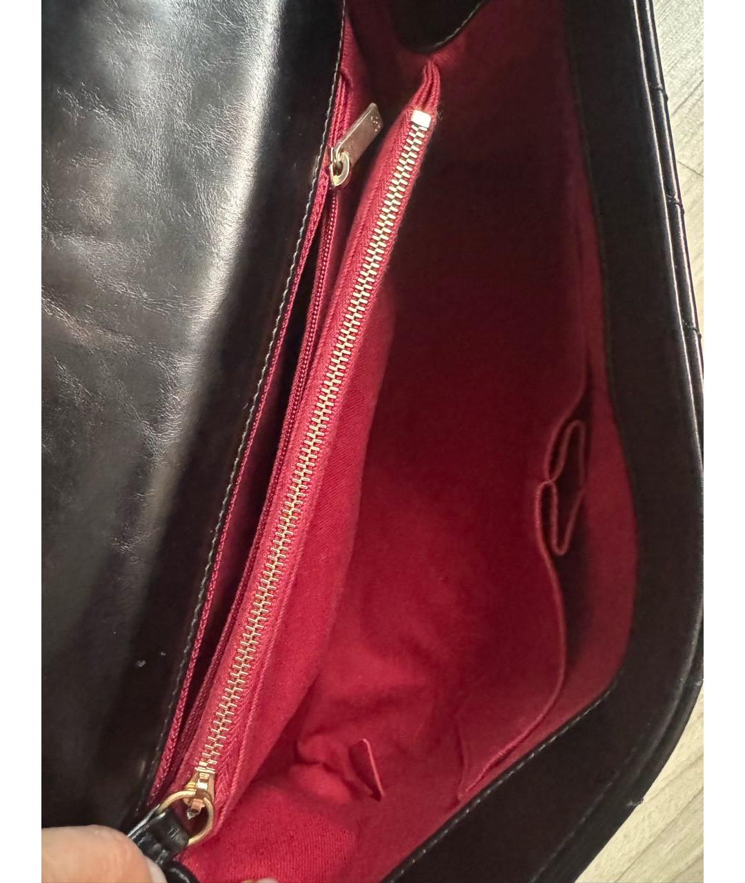 CHANEL Черная кожаная сумка с короткими ручками, фото 8