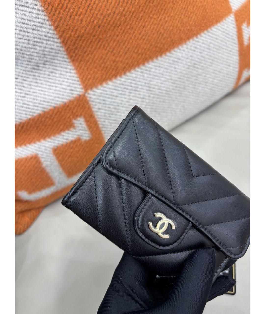 CHANEL Черный кожаный кошелек, фото 6