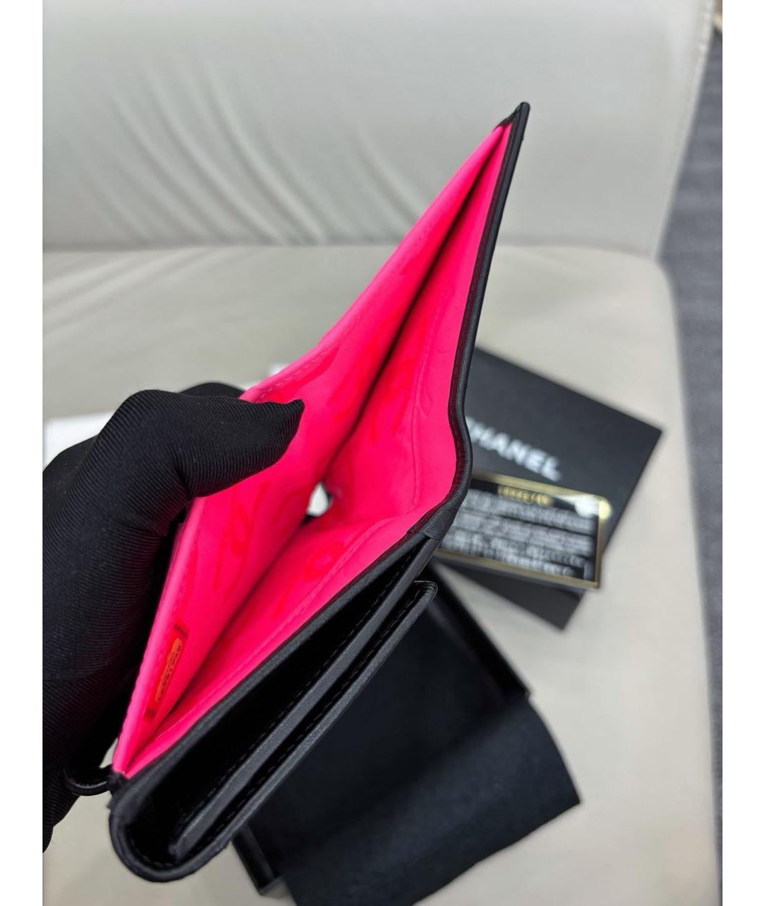 CHANEL Черный кожаный кошелек, фото 6